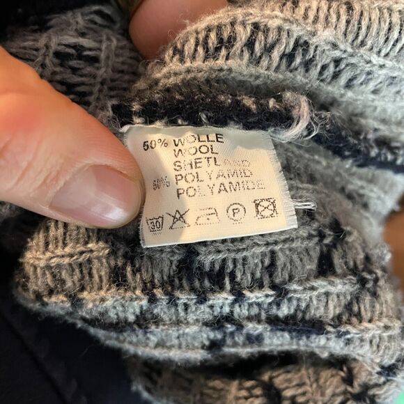 Women's Small Laila & Lasse Black Printed Hook Eye Closure Pullover Sweater Wool - Picture 5 of 5